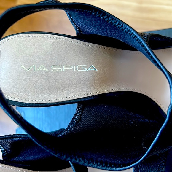 Via Spiga Designer Stilettos - Picture 3 of 6